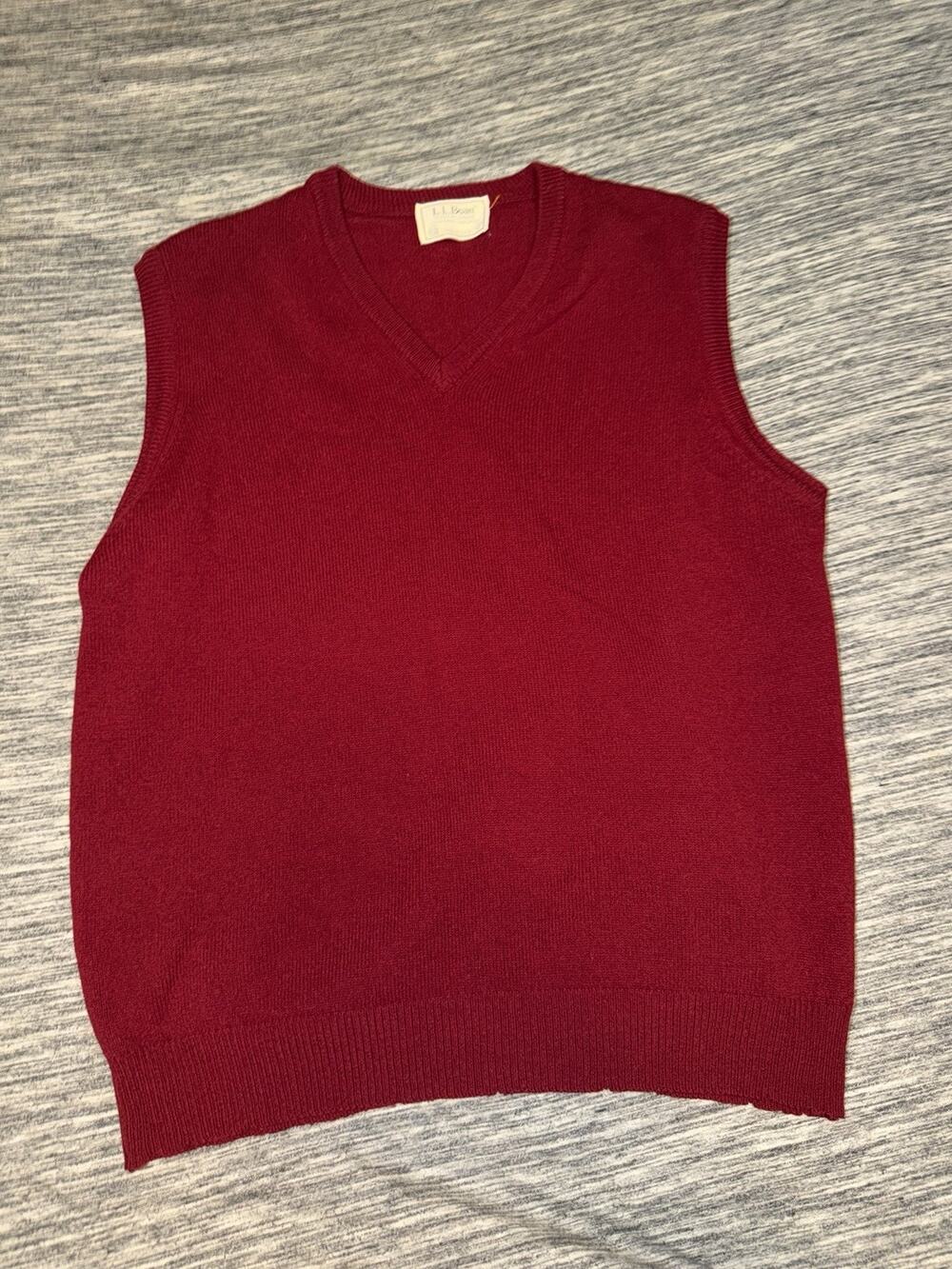 Vintage LL Bean Sweater Vest Mens Large Burgundy red Lambswool V Neck Made USA